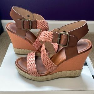 Aldo pink wedge sandals